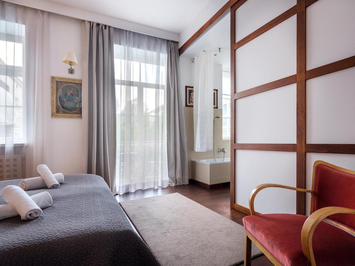 Tyzenhauz Apartments Krowoderska Street Krakow Luaran gambar