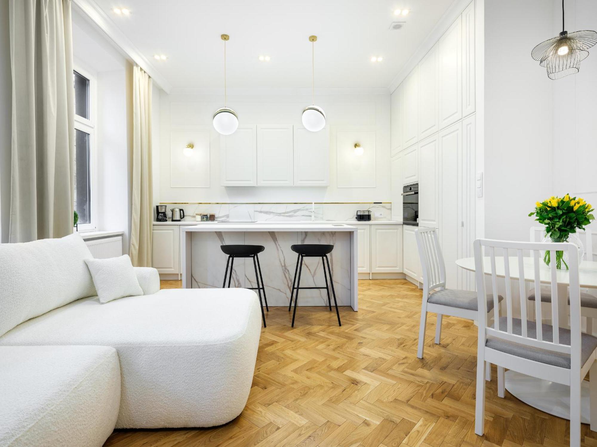Tyzenhauz Apartments Krowoderska Street Krakow Luaran gambar